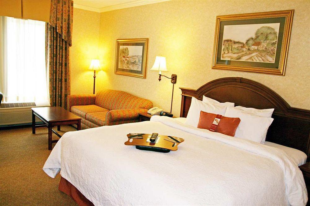 Hampton Inn Coventry-Warwick Area Rum bild